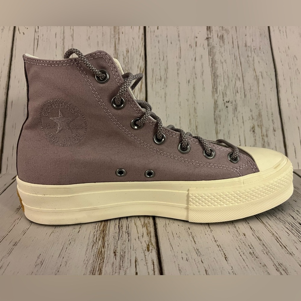 NWOT Converse Chuck Taylor All Star Lift Platform Canvas sneakers women’s size 9 - Picture 4 of 6